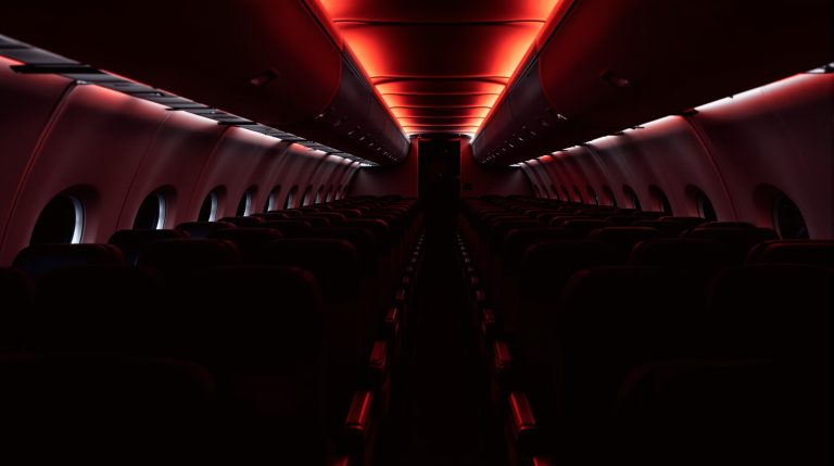 Medvirkende i Red Eye