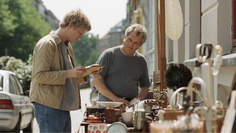 Scene fra Her i nærheden